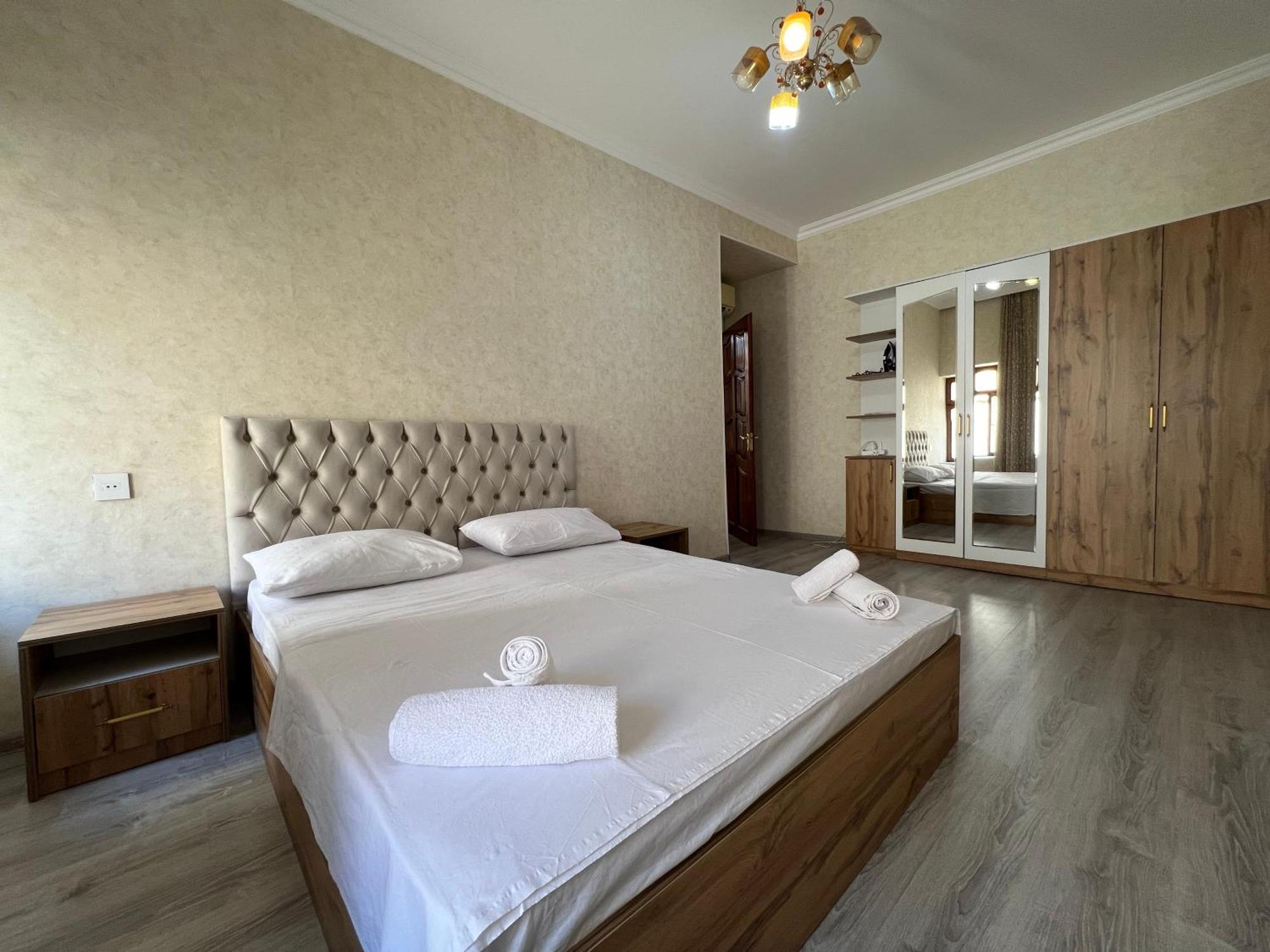 Sweet And Comfort Apartment In The Old City Icheri Sheher Bakü Dış mekan fotoğraf